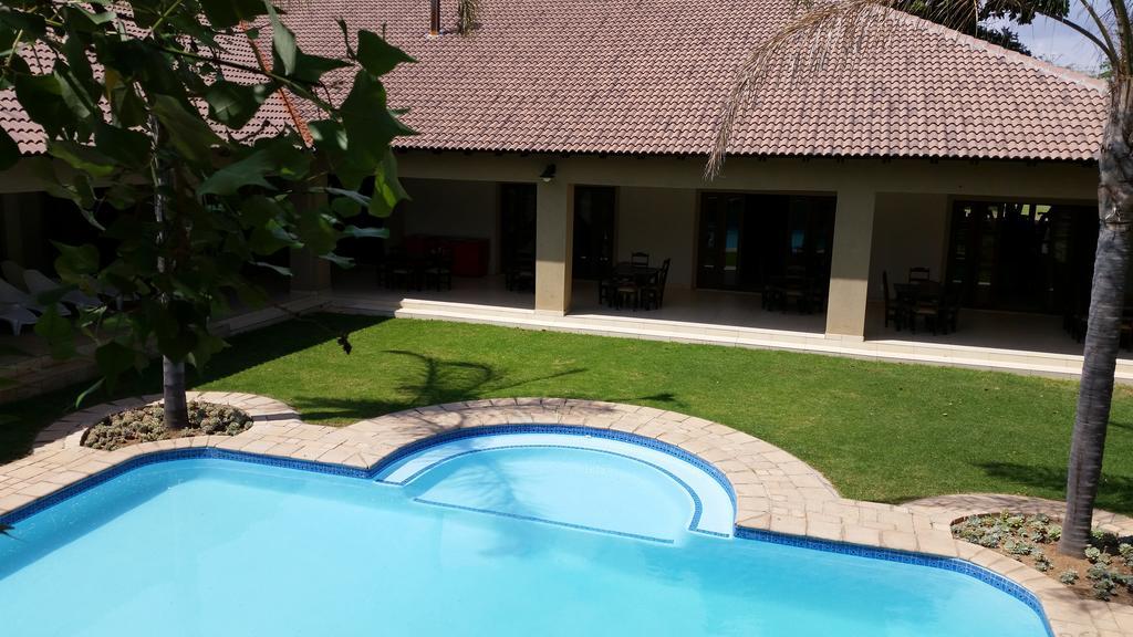 בלה-בלה Summerset Place Country House מראה חיצוני תמונה